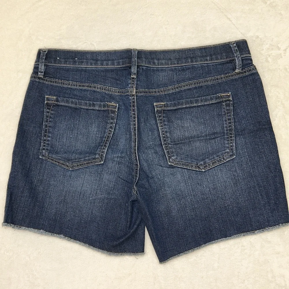 2 LOFT Denim Roll Short Jean Shorts Size 8 - Picture 3 of 11